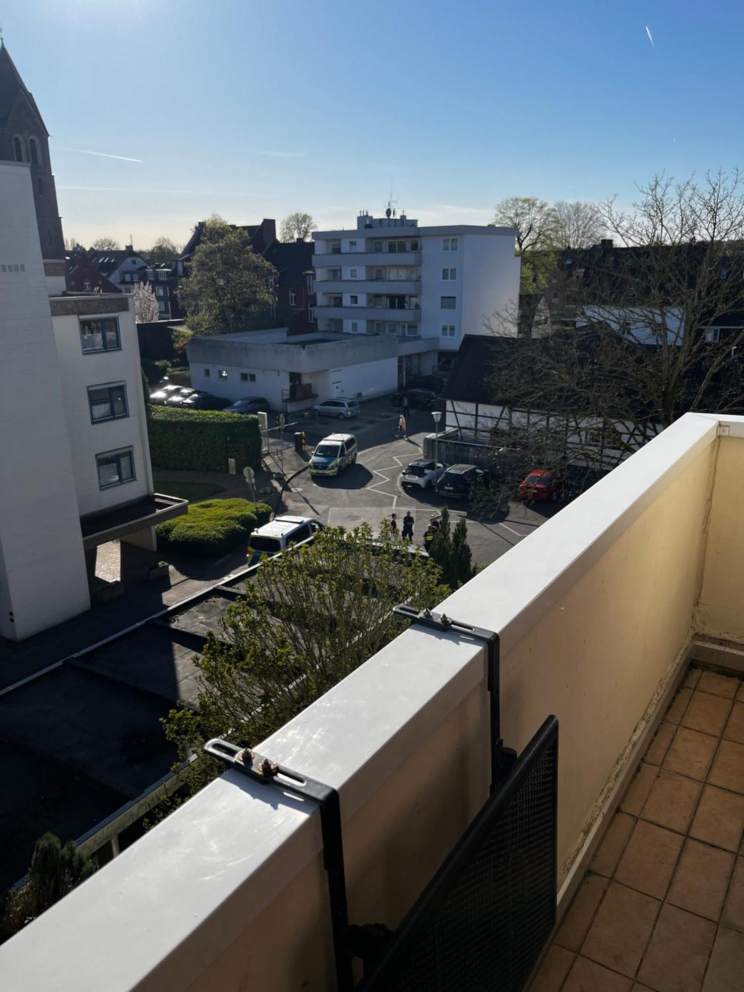 Gemuetliche, Ganze Wohnung In Ruhiger, Zentraler Lage Leverkusen Buitenkant foto